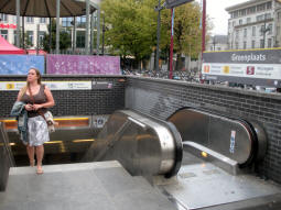 The entrance from Groenplaats itself