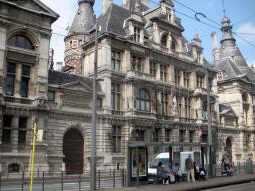 The bank itself from the south-westbound platform