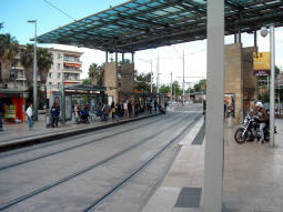 The platforms for trams from and to Louis Blanc, from the side for trams from it