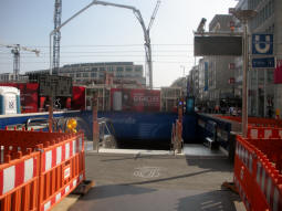 Entrances to the underground station (east- and westbound)