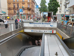 Southern entrance to northern concourse