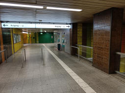 Looking towards the northern exits from by the access down to the platforms