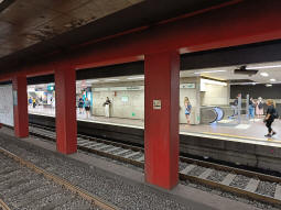Looking across to the eastbound island platform from the westbound
