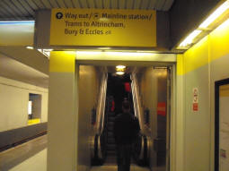 The escalator exit from the Arrivals platform