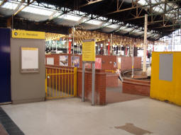 Entrance to the Metrolink platforms