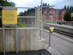 Approaching the platform for trams to East Didsbury from School Lane