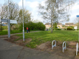 Looking towards the Hucknall branch island platform coming from the Phoenix Park branch island platform